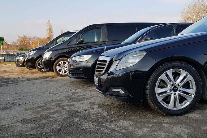 budapest-private-round-trip-airport-transfer-in-a-luxury-car