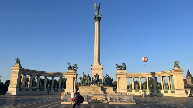 Budapest: private sightseeing tour by public transportation - What to Expect During the Tour