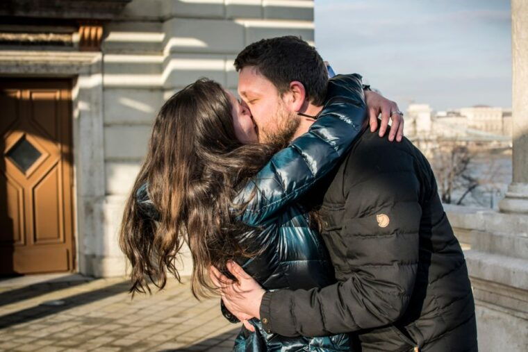 budapest-proposal-photos-at-enchanting-fishermans-bastion