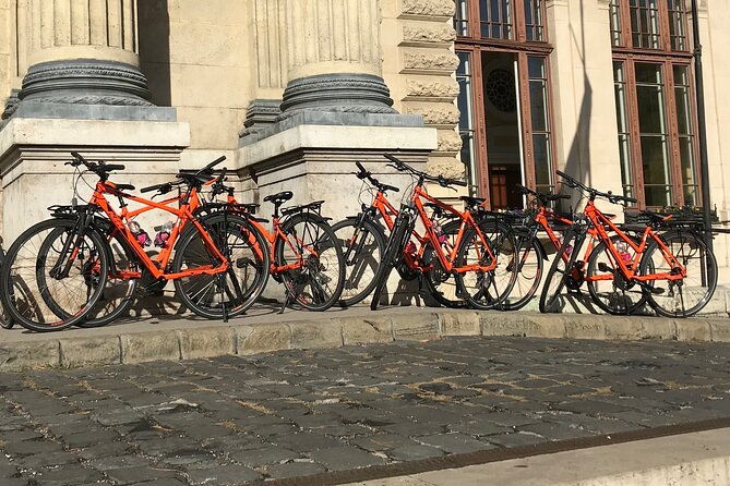 budapest-relaxed-bicycle-tour-at-sunset-2