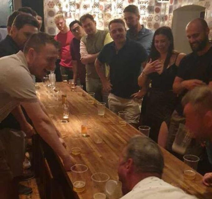 budapest-ruin-bar-pub-crawl-with-entry-tickets