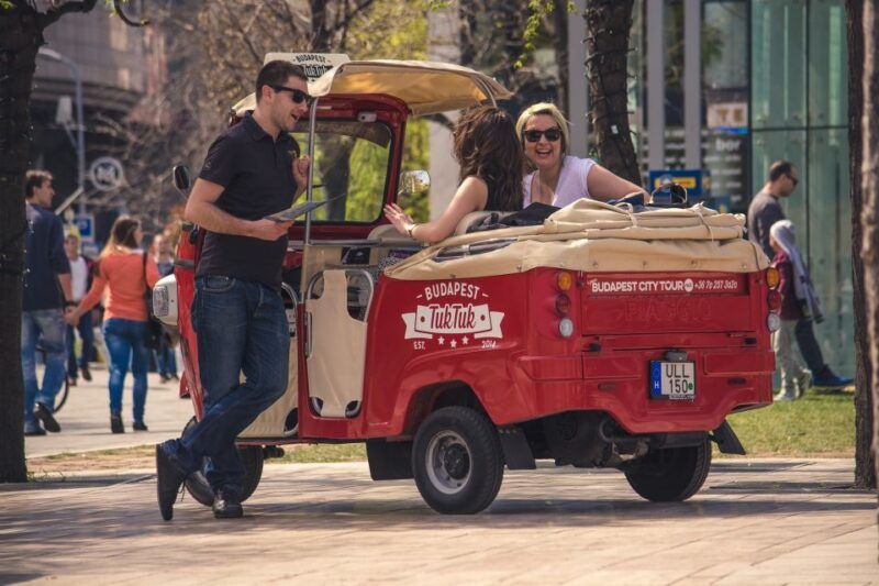 budapest-scenic-tuk-tuk-tour