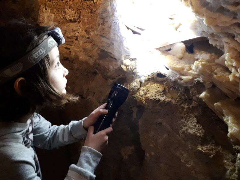 budapest-semlo-hill-pal-valley-caves-guided-walking-tour