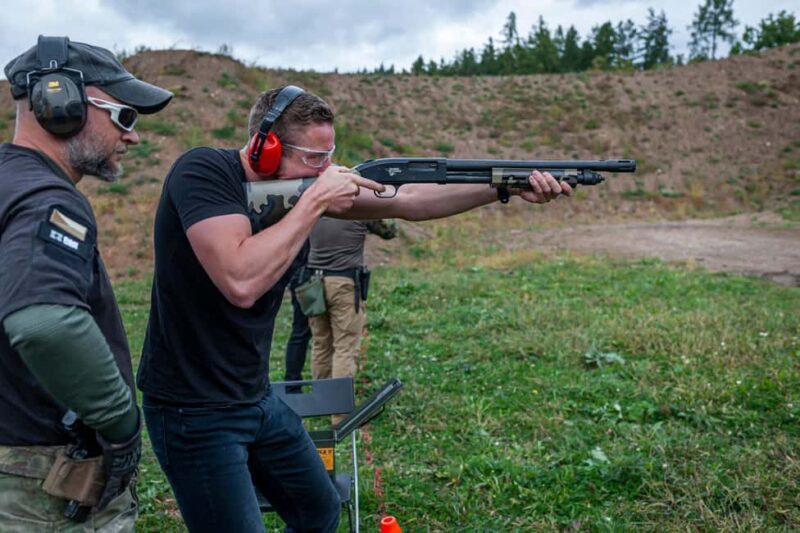 Budapest: Shooting Experience 3 to 10 guns + Hotel Pickup - The Sum Up