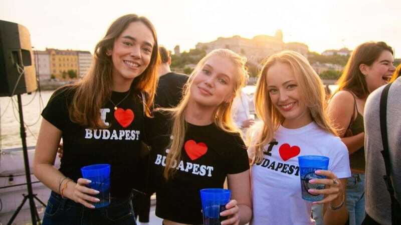 Budapest: Sip & Sail Danube Cruise with Unlimited Beer - The Route and Landmarks in Detail
