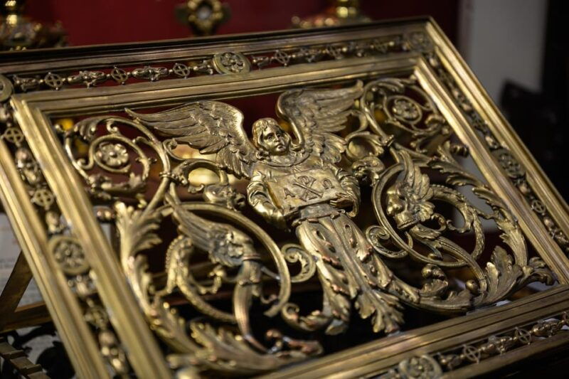 budapest-st-stephens-basilica-entry-with-terrace-option