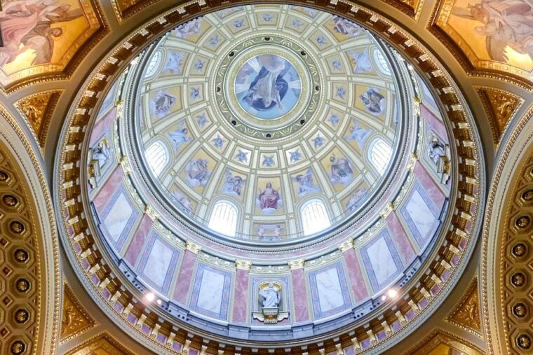 budapest-st-stephens-basilica-tour