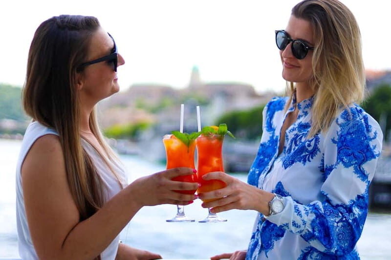 Budapest: Sunset Cruise with 2 Cocktails - A Genuine Look at the Budapest Sunset Cruise Experience