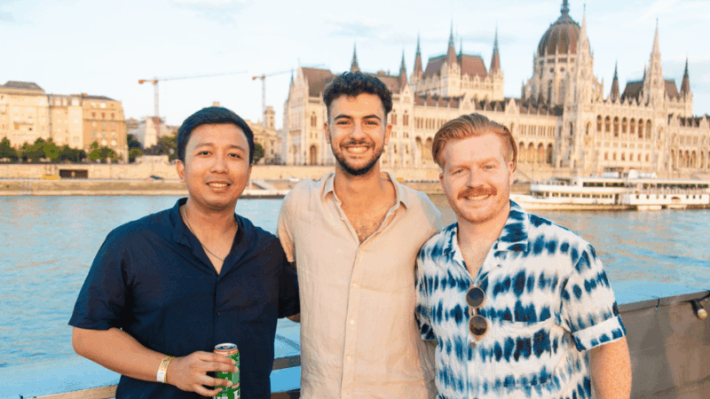 budapest-sunset-sightseeing-cruise-with-unlimited-beer