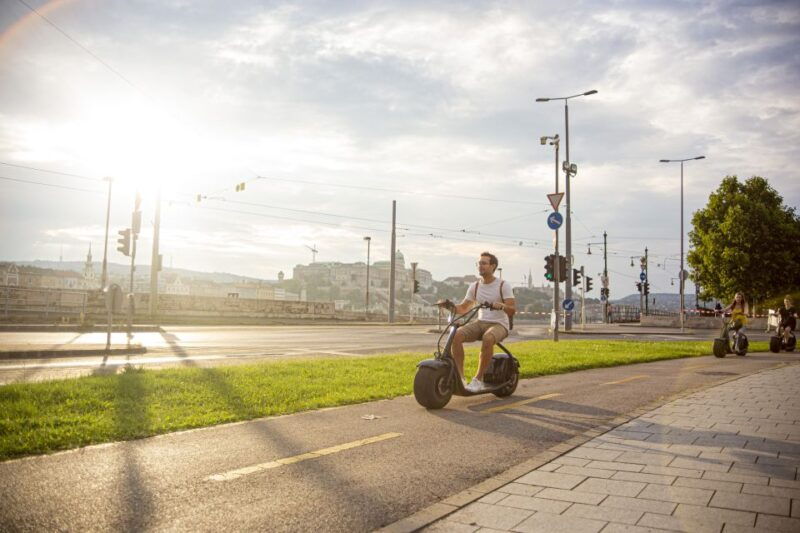 budapest-the-official-luna-e-scooter-rental