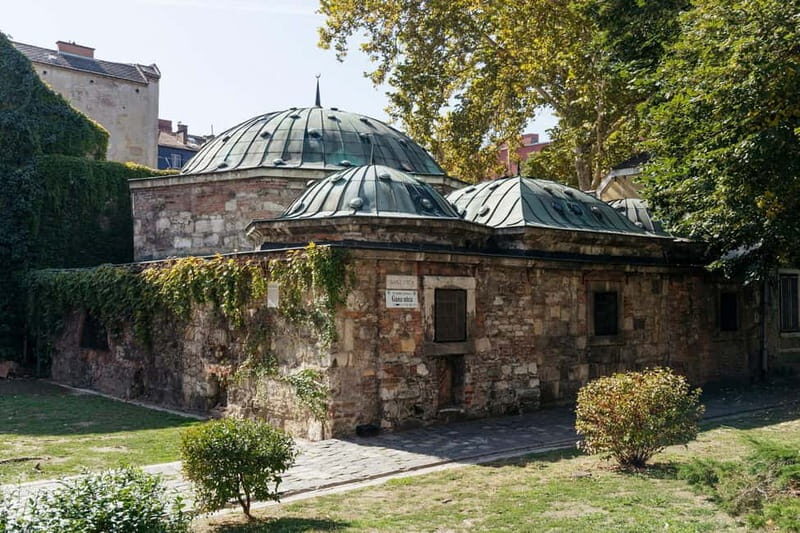 Budapest Thermal Baths Tour & Folk Music Performance - An In-Depth Look at the Budapest Thermal Baths & Culture Tour