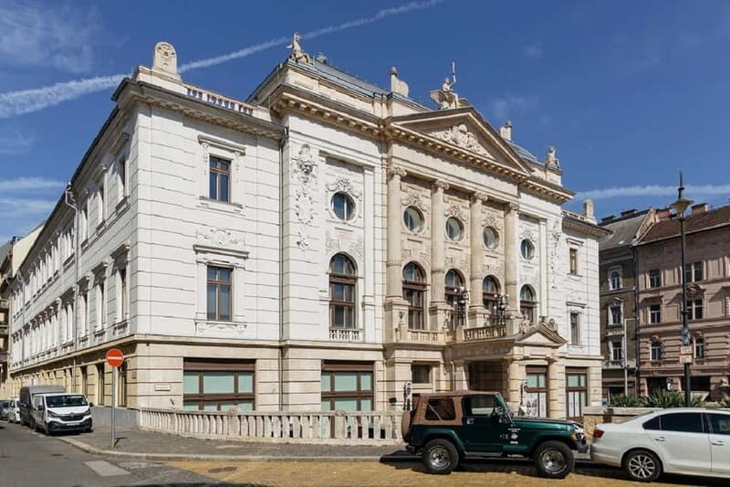 Budapest Thermal Baths Tour & Folk Music Performance - The Sum Up