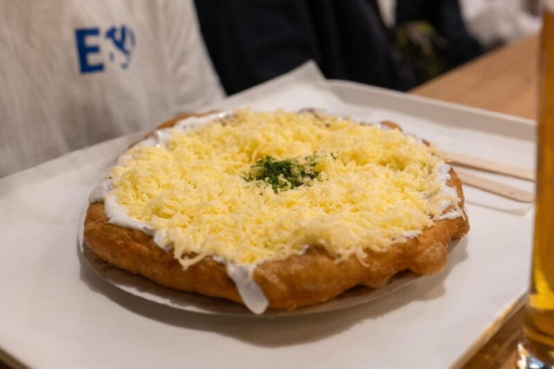 budapest-tipsy-food-tour-with-drinks