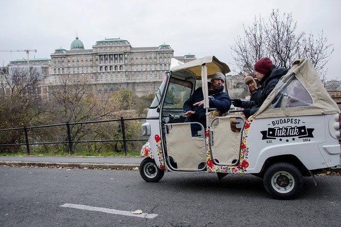 budapest-tuk-tuk-tour-with-house-of-the-unicum-distillery-visit-2