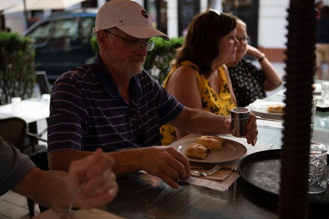 budapest-urban-feast-food-tour-with-wine-tasting-coffee-house