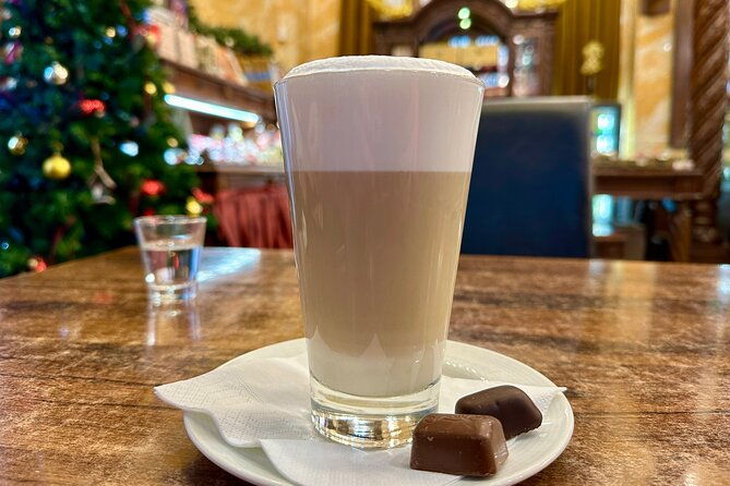 budapest-urban-treats-cake-and-coffee-house-tour