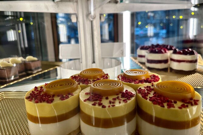 budapest-urban-treats-private-tour-of-coffee-houses-with-hungarian-desserts