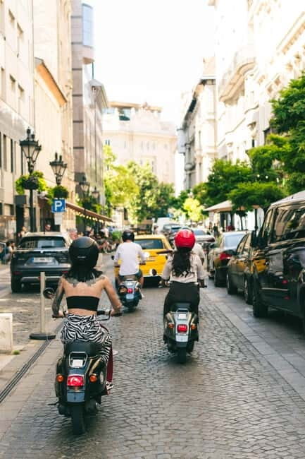 Budapest: Vintage Scooter Sightseeing Tour - FAQ