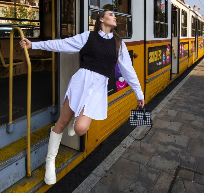 budapest-walking-tour-and-photoshoot-with-digital-photos