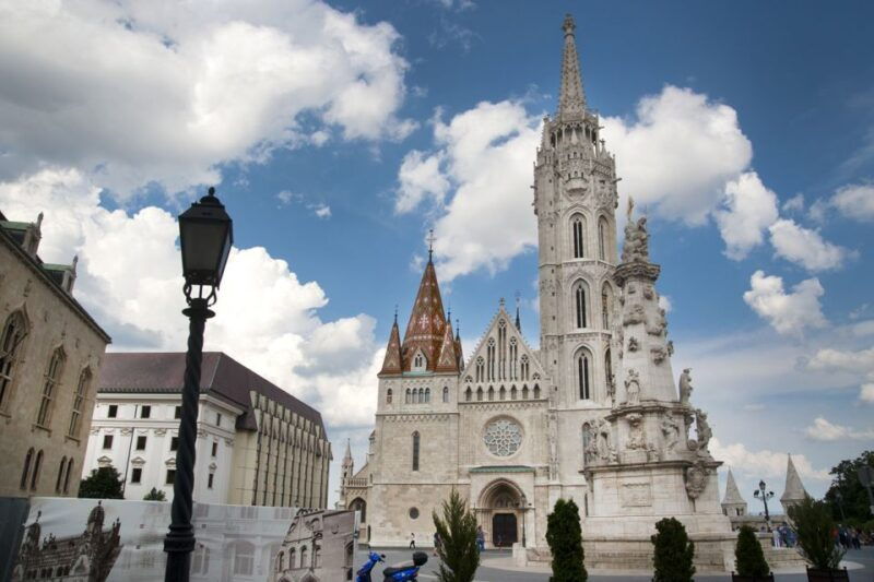 budapest-walking-tour-with-a-professional-local-guide