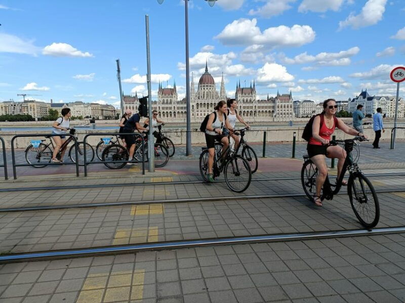 budapest-wheels-meals-bike-tour-with-a-hungarian-goulash