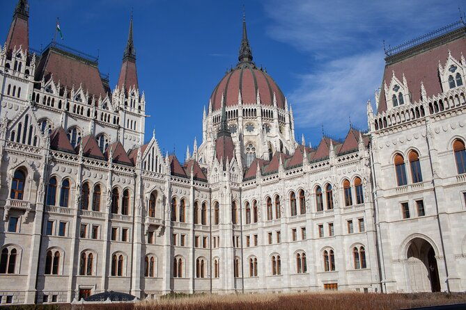 budapest-wine-tasting-downtown-walk