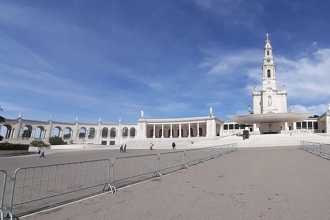 buddha-eden-park-moeda-caves-fatima-batalha-nazare-obidos