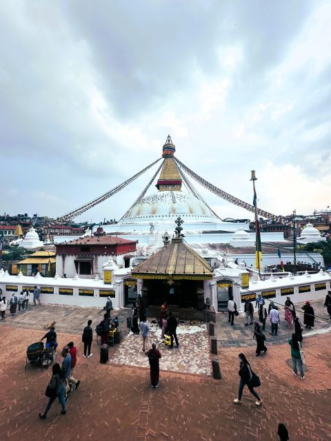 buddhist-bliss-1-day-kathmandu-tour-of-buddhist-stupas-2