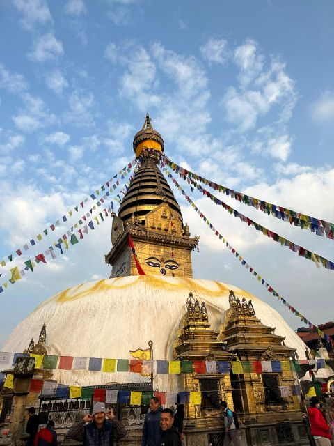 buddhist-bliss-1-day-kathmandu-tour-of-buddhist-stupas-2