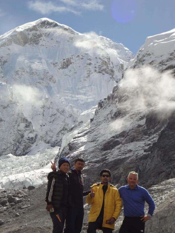 budget-12-days-everest-base-camp-trek-from-kathmandu