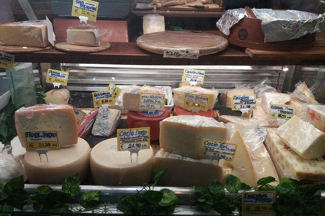 budget-friendly-street-food-tour-of-trastevere-quarter-smaller-group