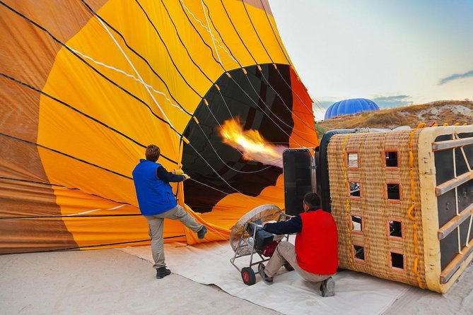 budget-hot-air-balloon-ride-over-cappadocia
