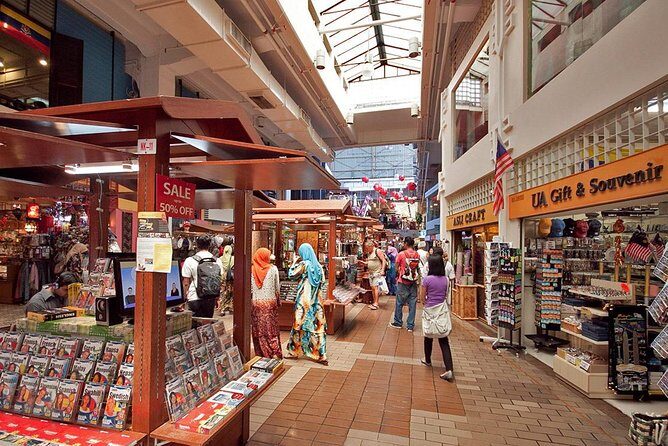 Budget Tour: Full Day Putrajaya, Batu Caves & Kuala Lumpur City - What Travelers Say