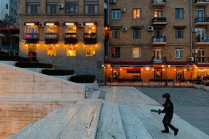 budget-walking-tour-in-yerevan-yerevan-city-tour