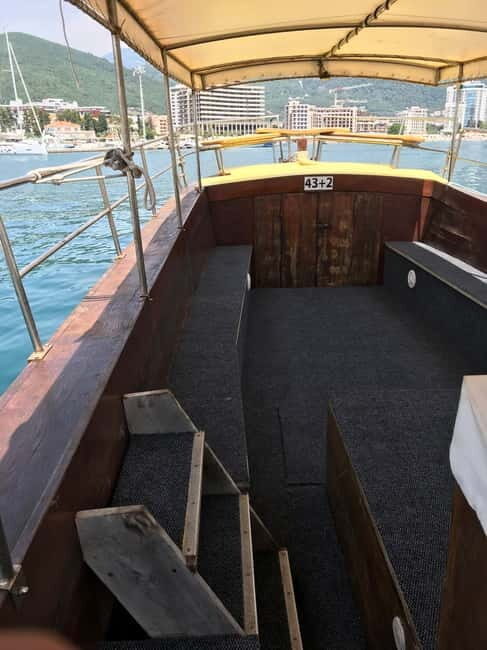 Budva: Mariolo Boat Tours - 3.5 hours panoramic tour - FAQ