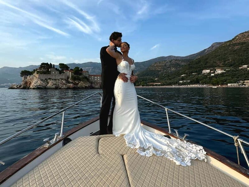 Budva: Private Sightseeing Boat Tour with Swimming & Drinks - Key Points