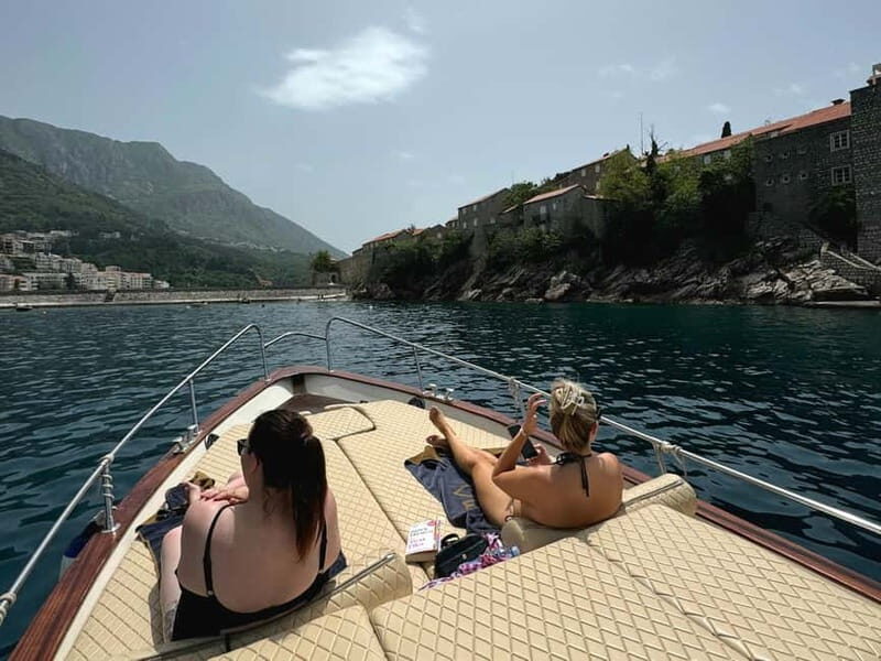 Budva: Private Sightseeing Boat Tour with Swimming & Drinks - The Sum Up
