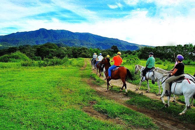 buena-vista-combo-tour-ziplining-and-hot-springs-from-guanacaste