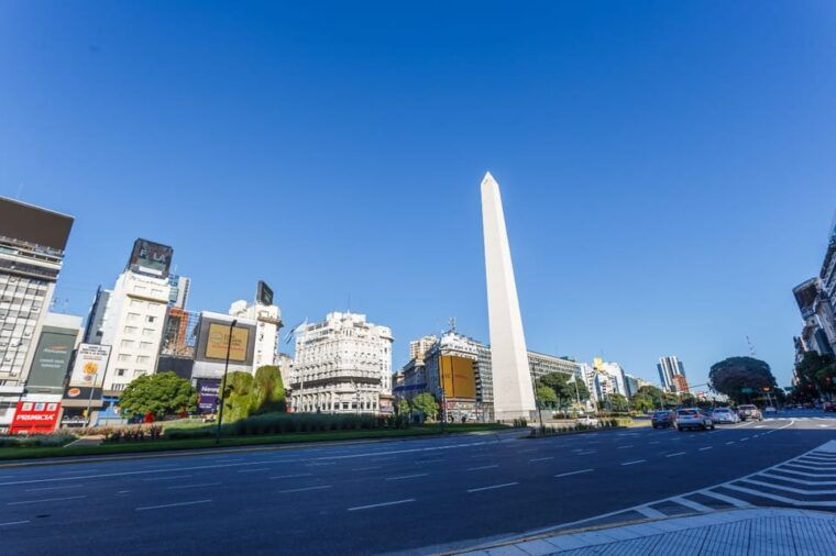 buenos-aires-24-hour-hop-on-hop-off-bus-and-river-cruise