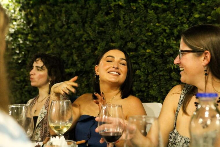 buenos-aires-argentine-barbecue-with-live-music