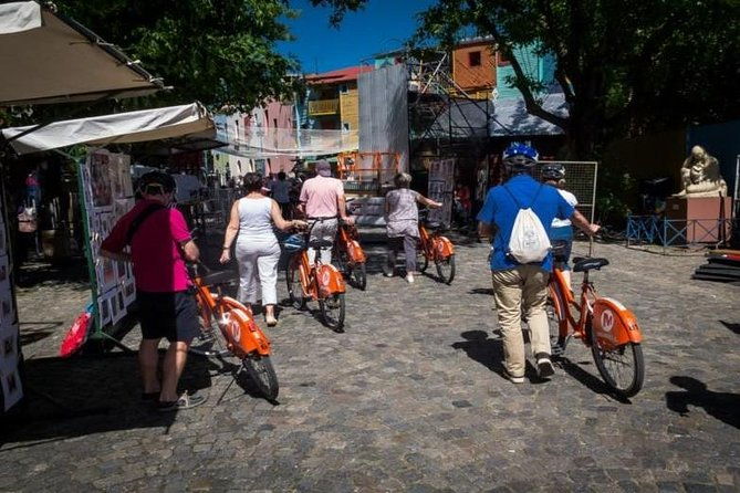 buenos-aires-bike-tour-san-telmo-and-la-boca-districts