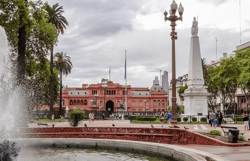 buenos-aires-highlights-walking-tour-with-a-guide