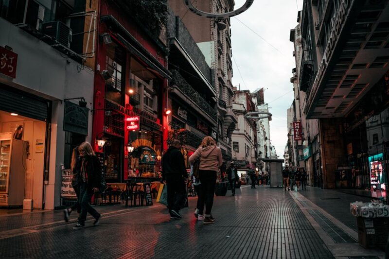 buenos-aires-in-1-day-unique-4-hour-adventure-with-food
