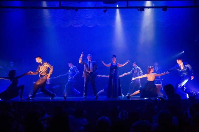buenos-aires-madero-tango-show-with-optional-dinner-2