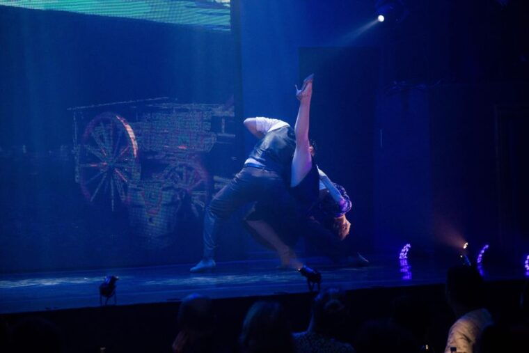 buenos-aires-madero-tango-show-with-optional-dinner-2
