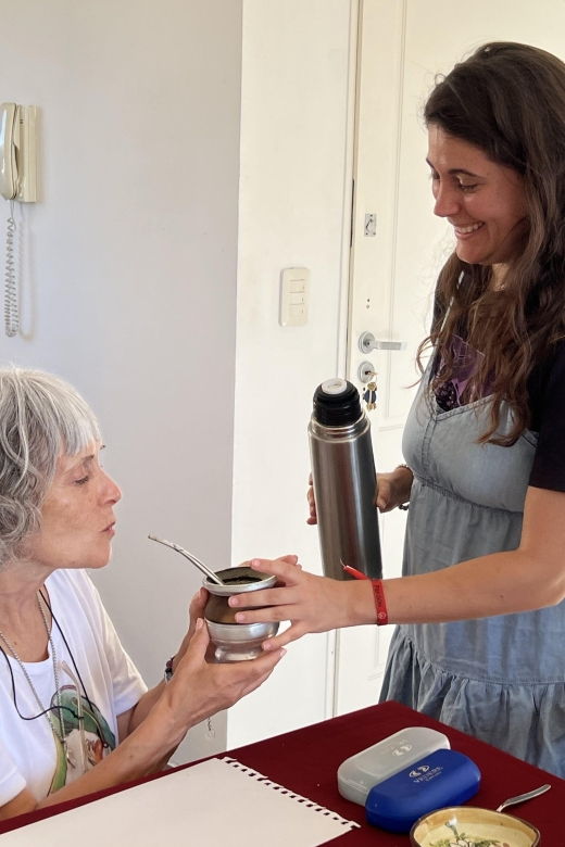 buenos-aires-mate-paint-experience-with-pastry-tasting