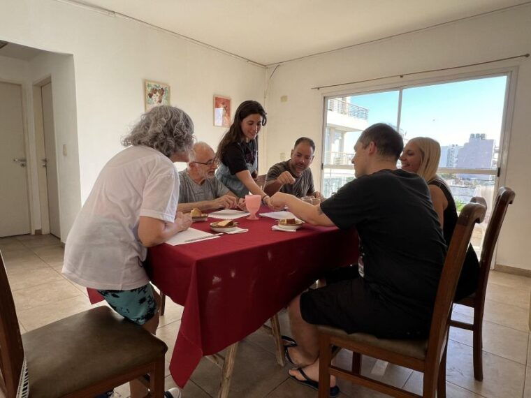 buenos-aires-mate-paint-experience-with-pastry-tasting