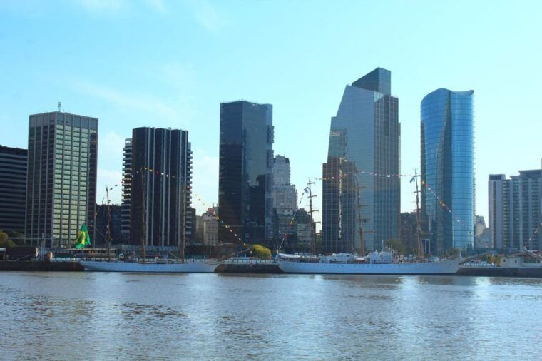 buenos-aires-premium-delta-navigation-round-trip