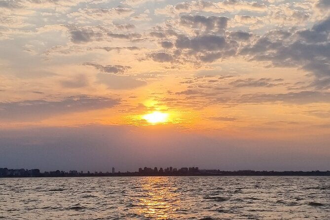 buenos-aires-private-sailing-with-wine-tasting