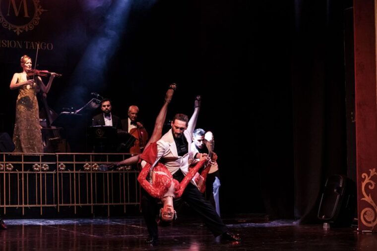 buenos-aires-show-at-mansion-tango
